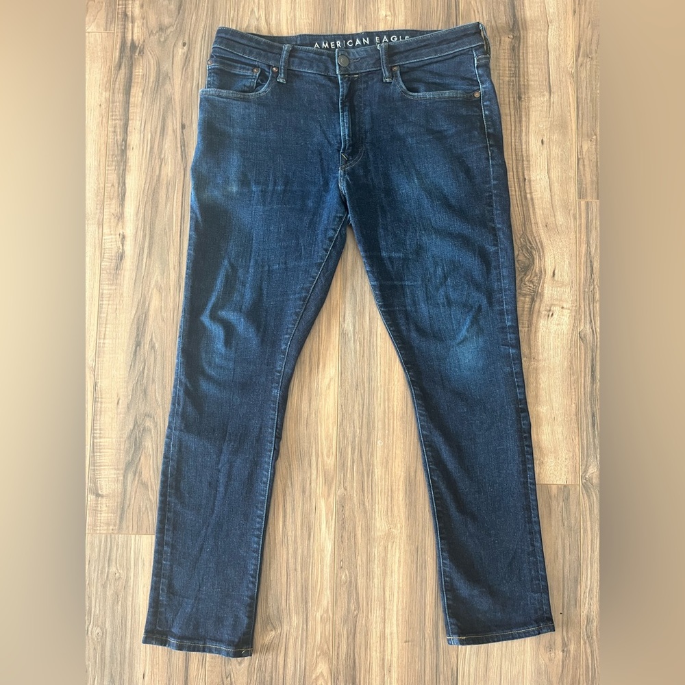 American Eagle Mens NE(X)T LEVEL AIRFLEX jeans. Slim fit. Size 34x30.